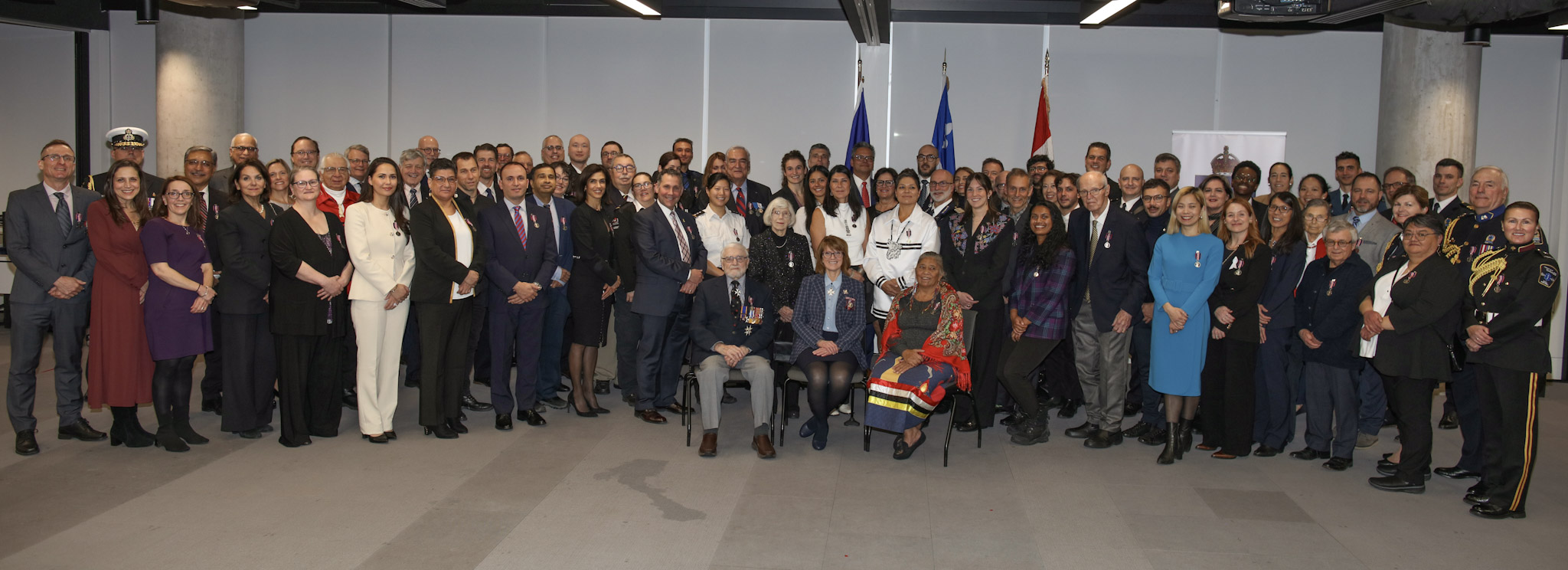 Cérémonie de remise de la Médaille du couronnement du roi Charles III à l'Université de Concordia